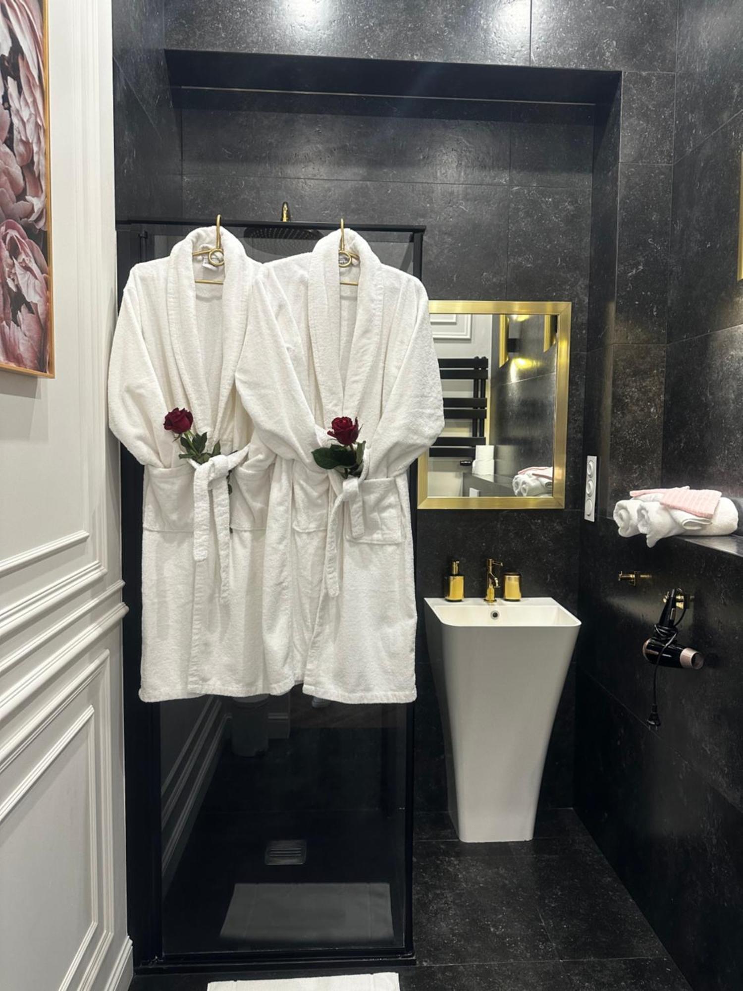 Apartament Glamour Prywatne Jacuzzi Starowislna Krakow Bagian luar foto