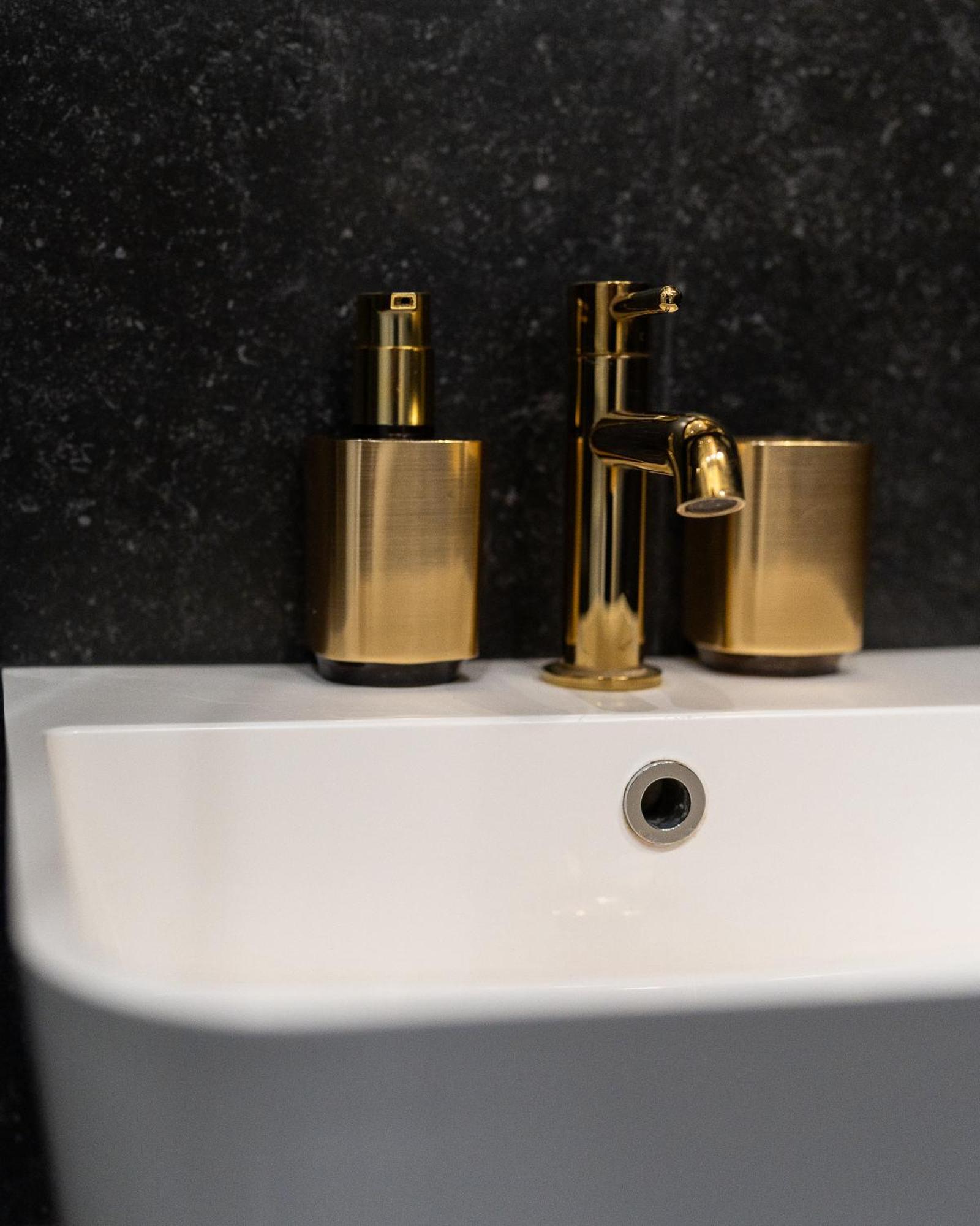 Apartament Glamour Prywatne Jacuzzi Starowislna Krakow Bagian luar foto