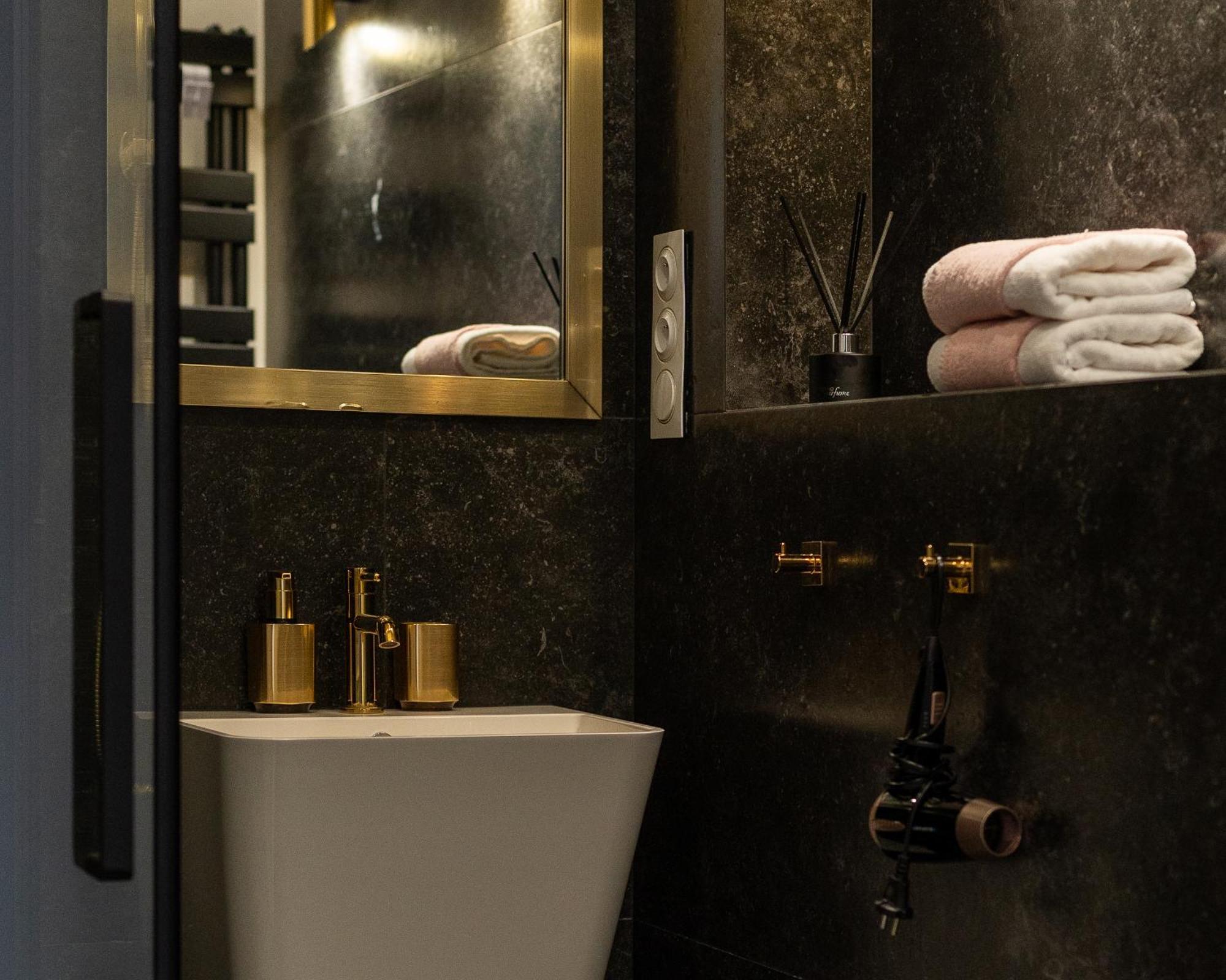 Apartament Glamour Prywatne Jacuzzi Starowislna Krakow Bagian luar foto